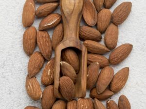 american almond large